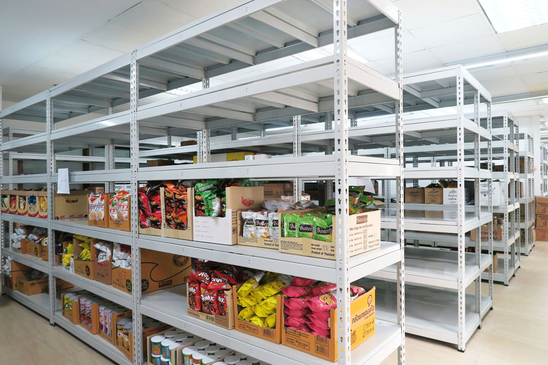 boltless shelving system